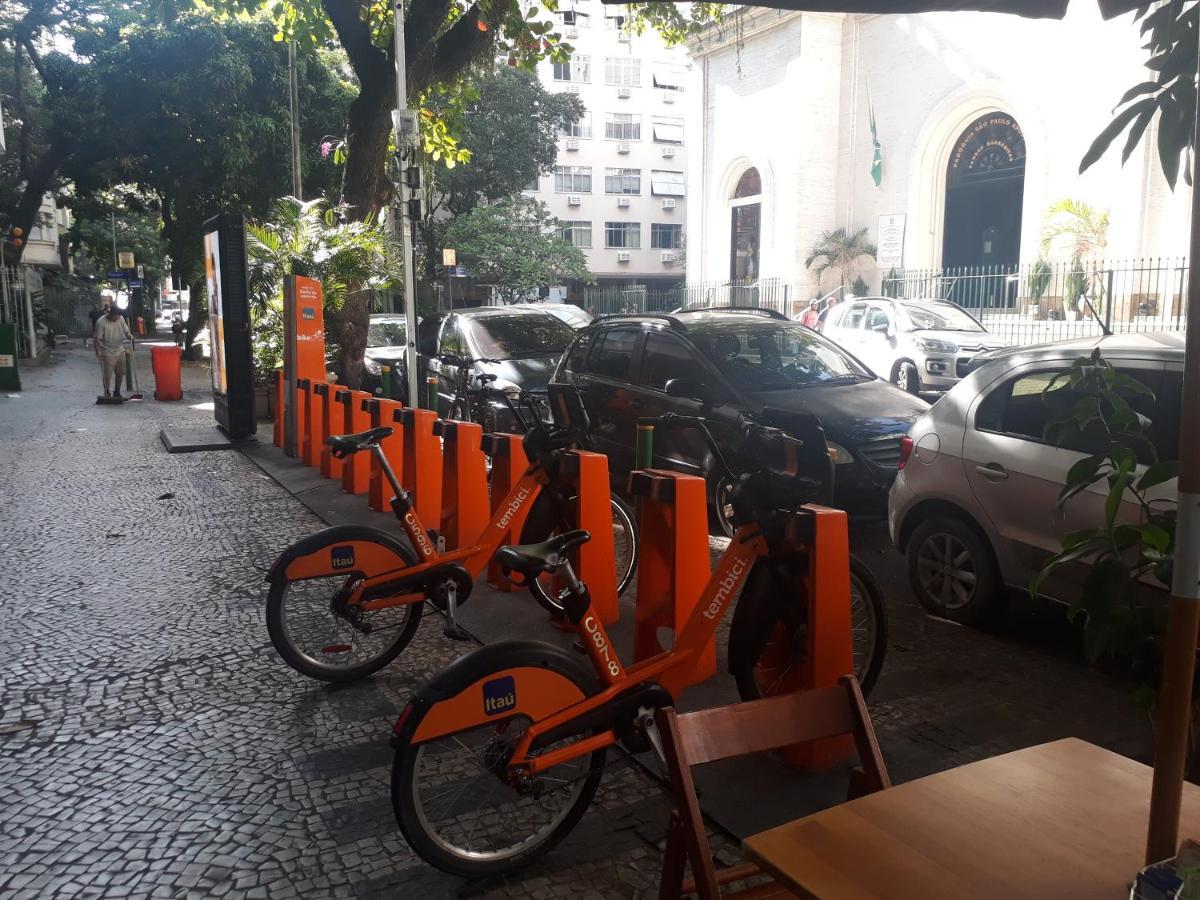 Appartamento Apartamento Confortável Em Copacabana Rio de Janeiro Esterno foto